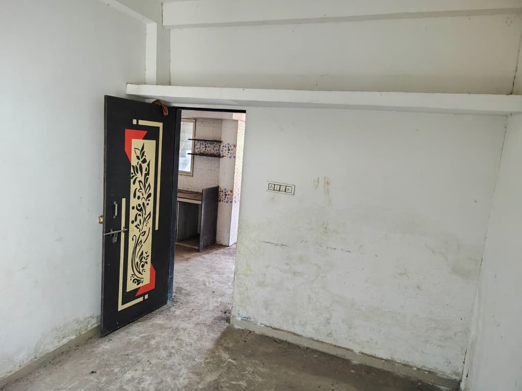 Property Photos 7