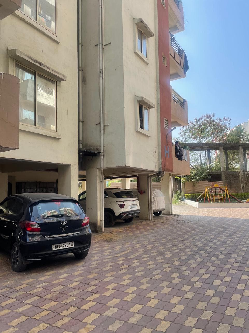 Property Photos 3
