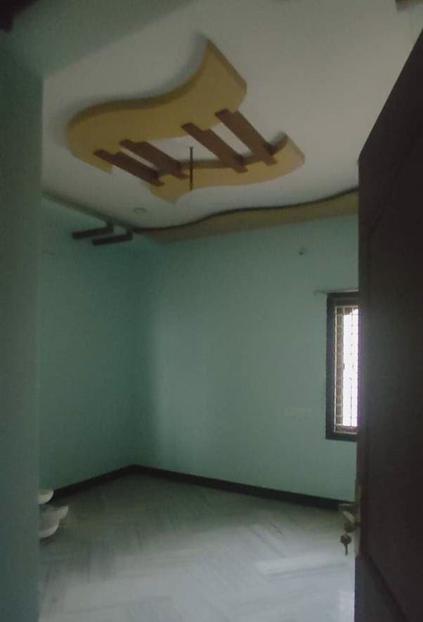 Property Photos 18