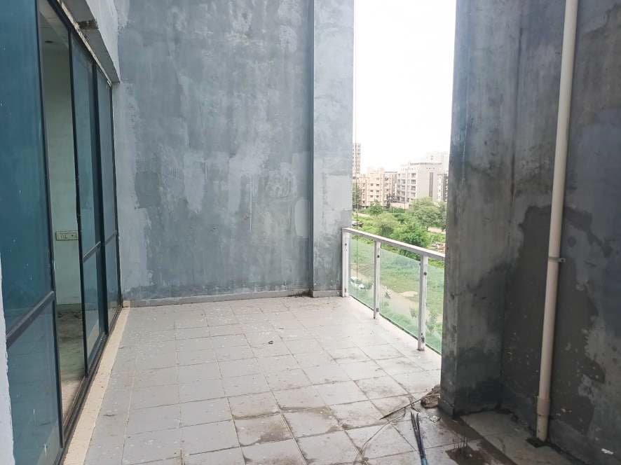 Property Photos 6