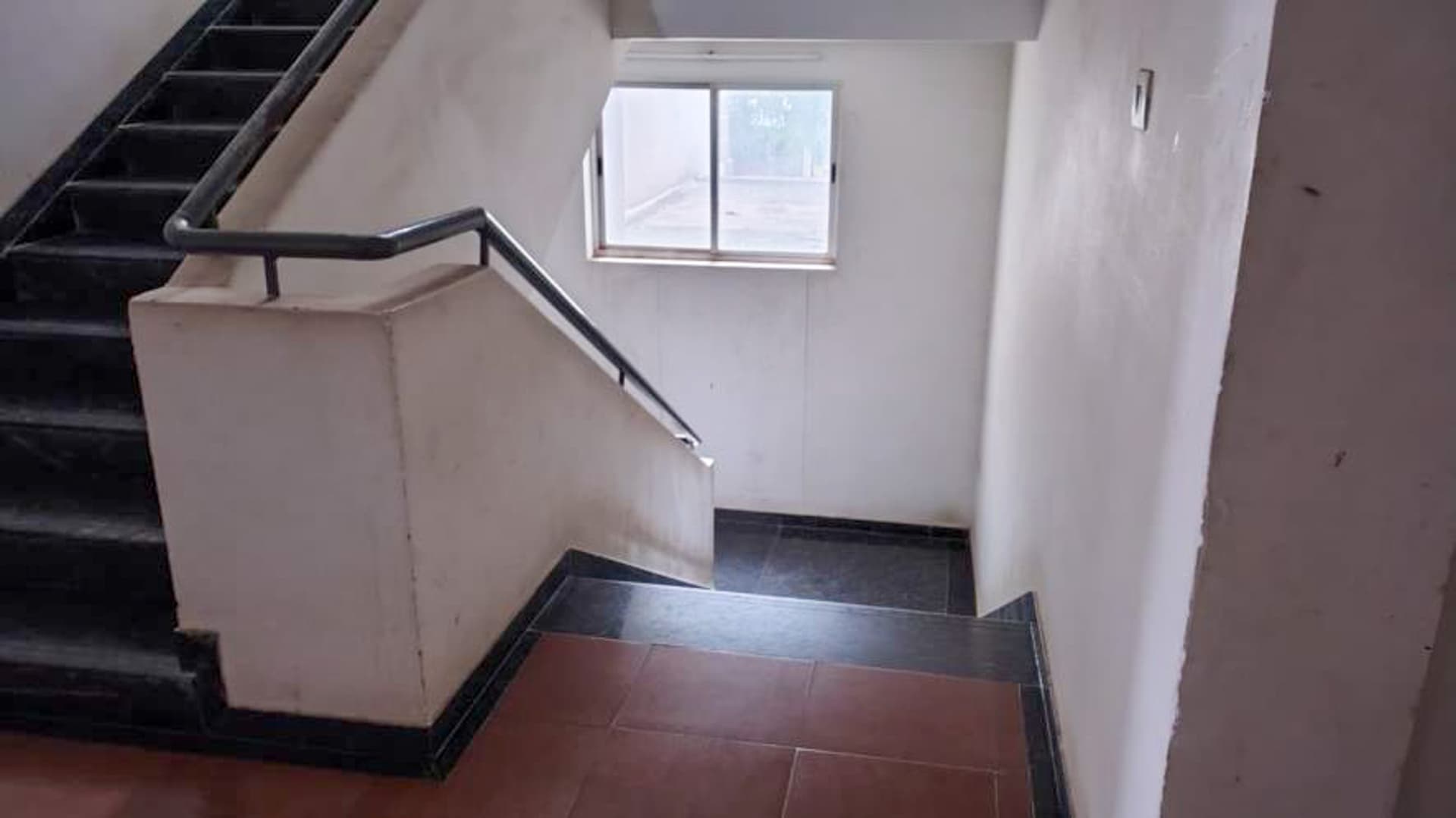 Property Photos 7