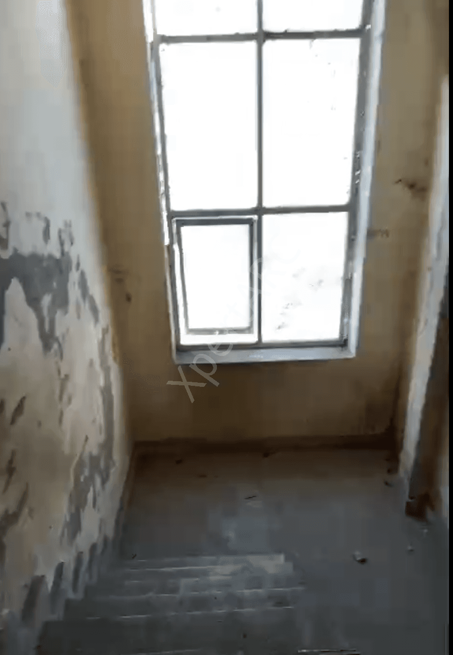 Property Photos 8