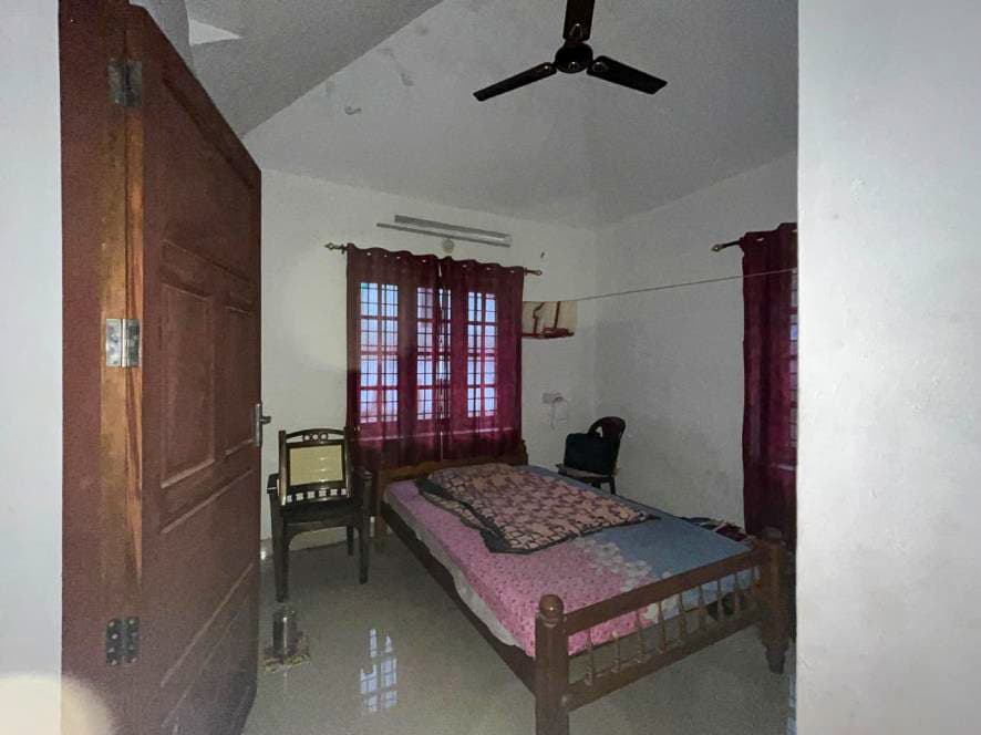 Property Photos 4