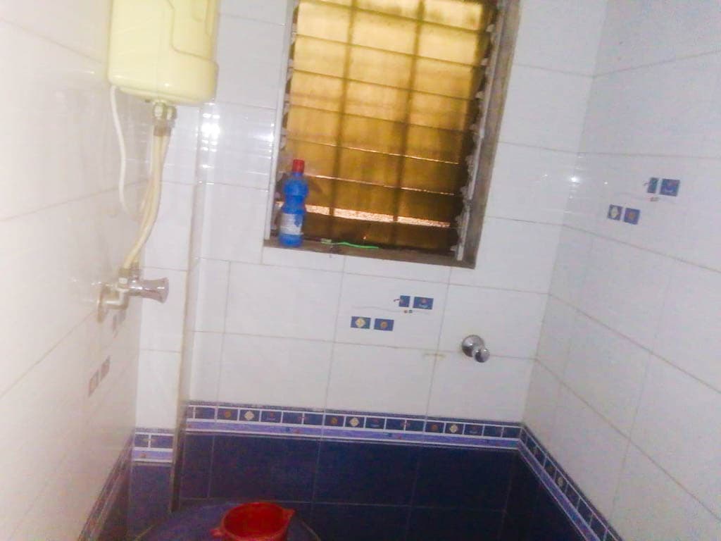 Property Photos 9