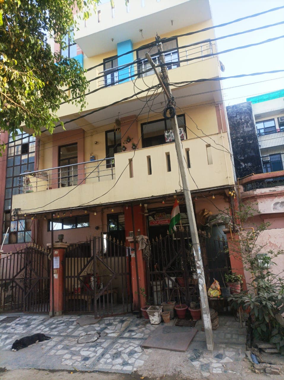 Property Photos 1