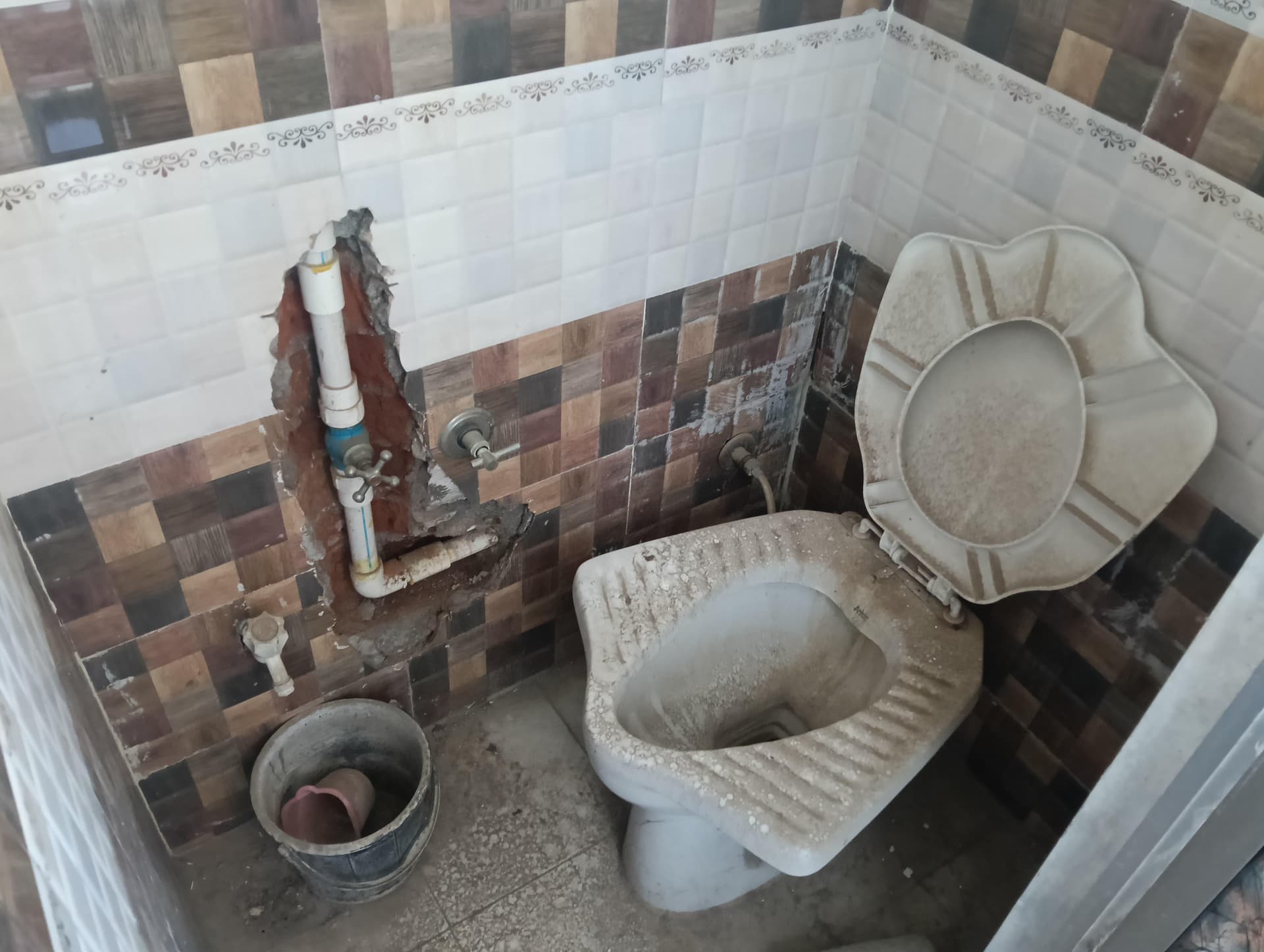 Property Photos 9