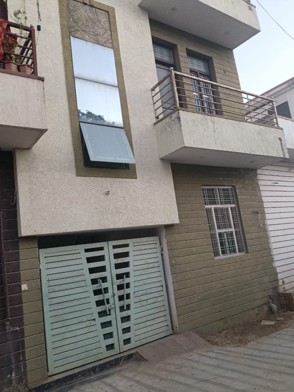 Property Photos 1