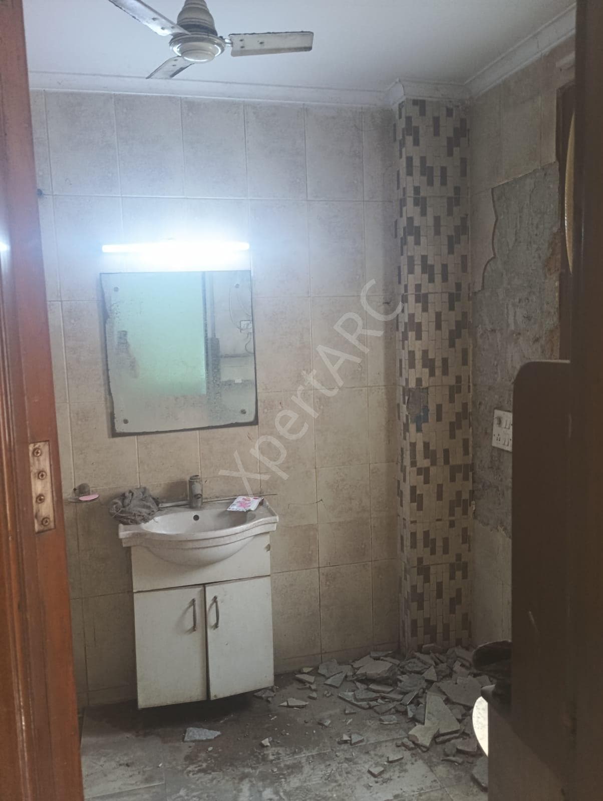 Property Photos 17
