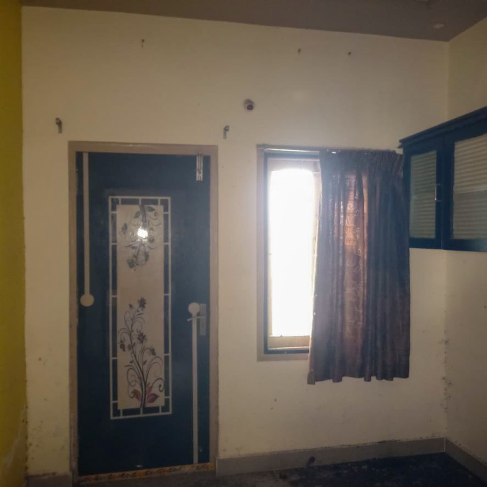 Property Photos 8