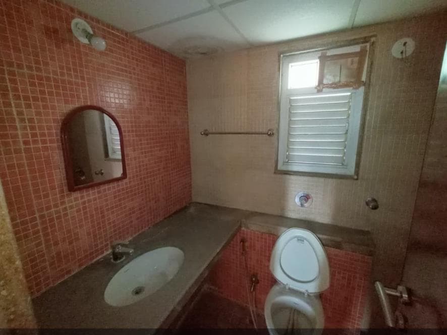 Property Photos 42