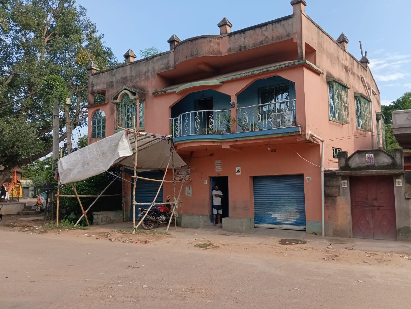 Property Photos 5