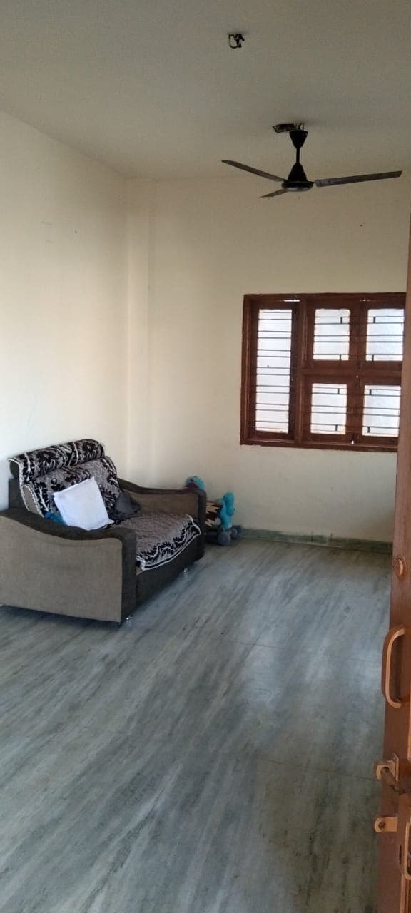 Property Photos 5