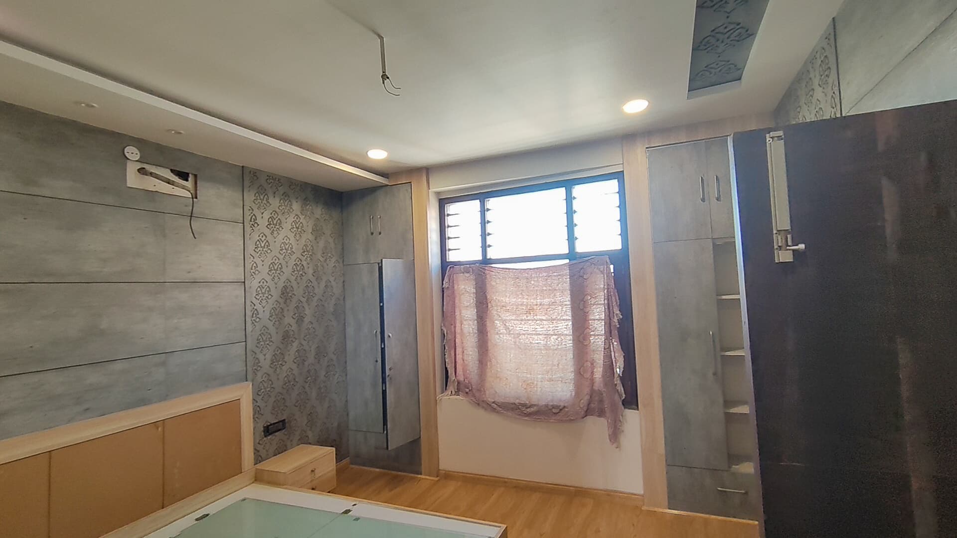 Property Photos 9