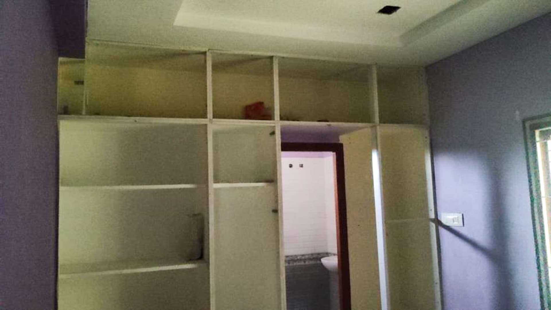 Property Photos 13