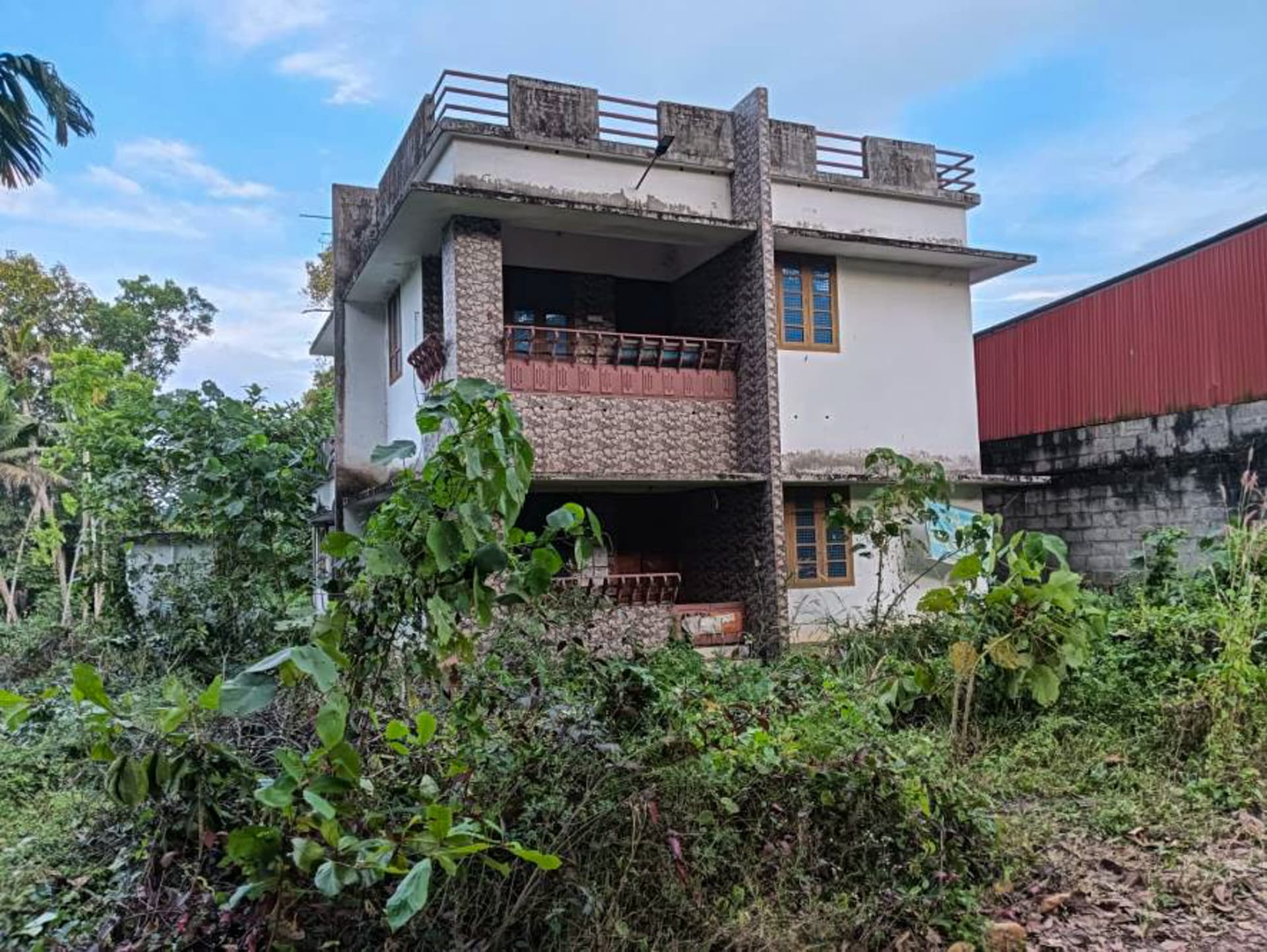 Property Photos 23
