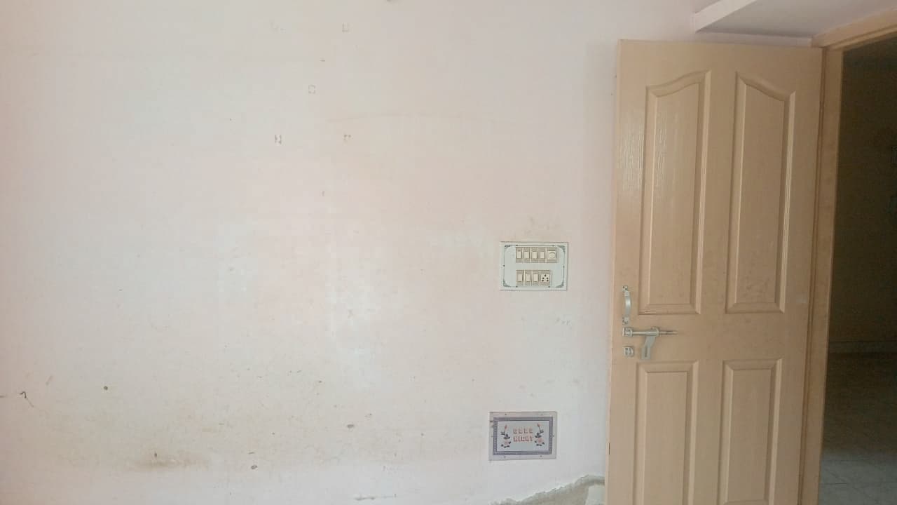 Property Photos 12