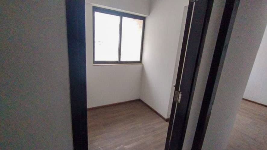 Property Photos 10