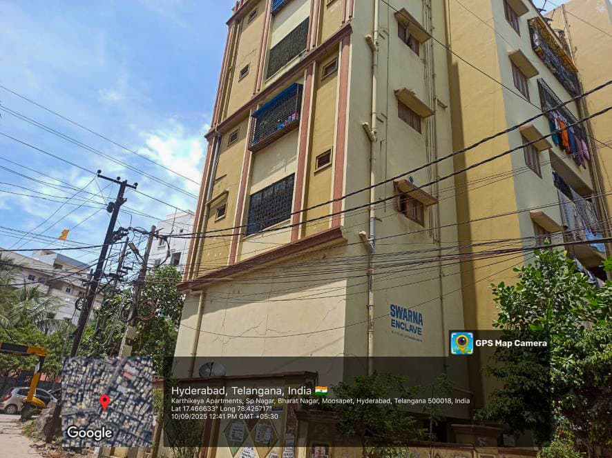 Property Photos 8