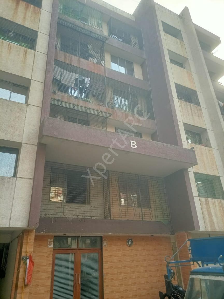 Property Photos 8