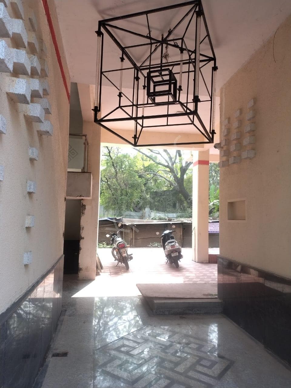 Property Photos 9