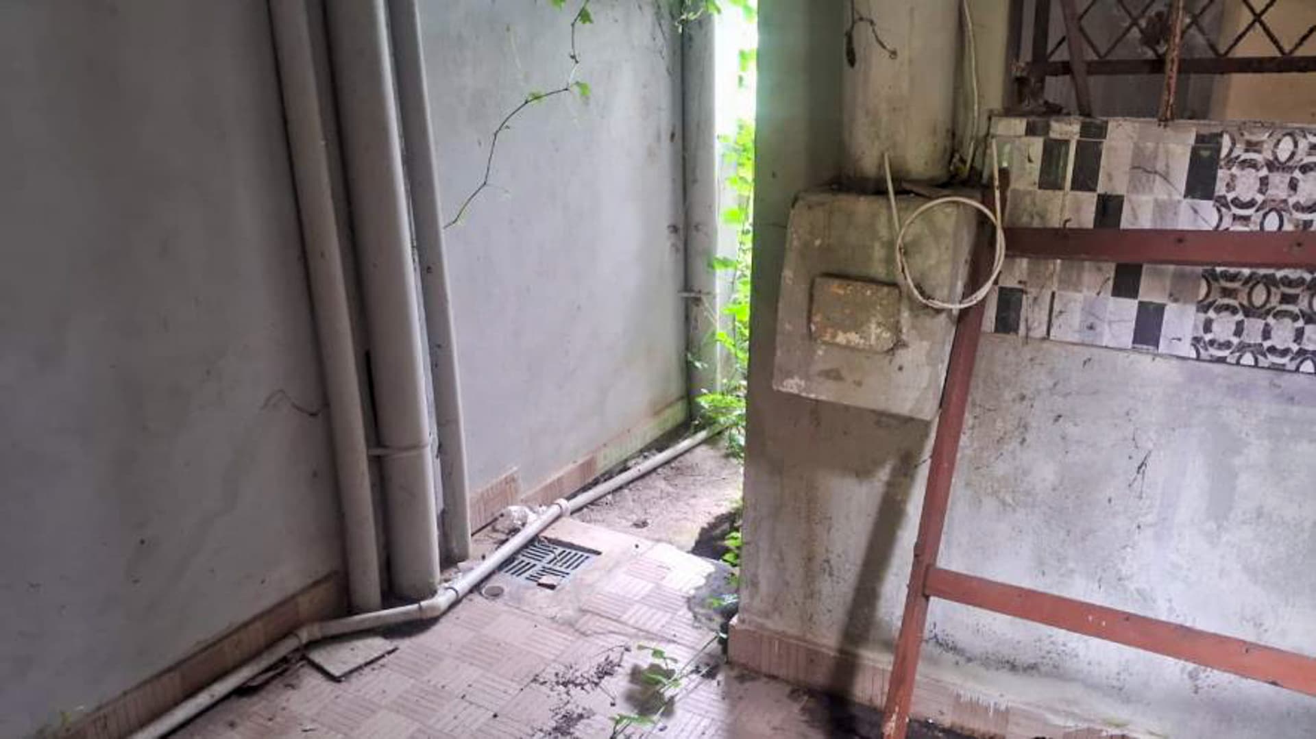 Property Photos 18