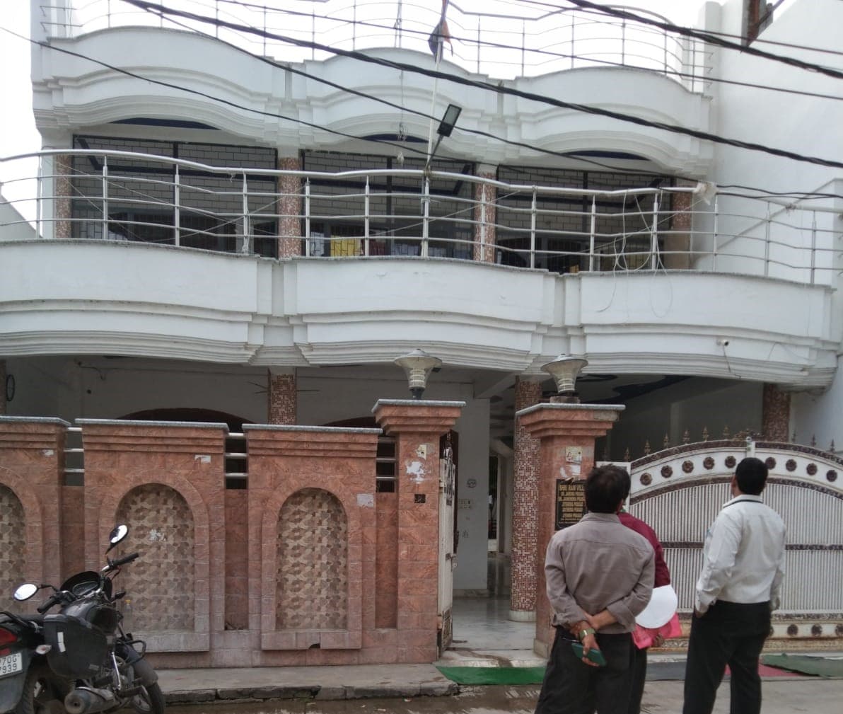 Property Photos 1