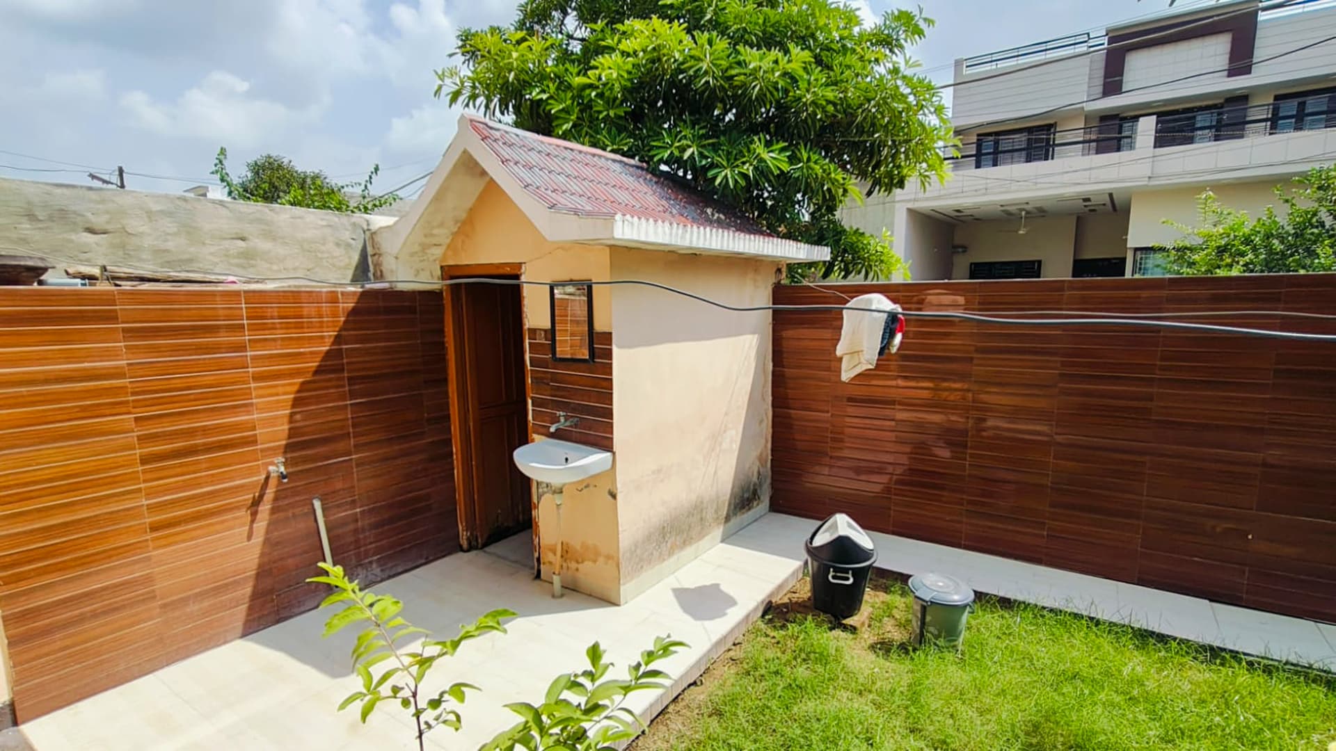 Property Photos 7