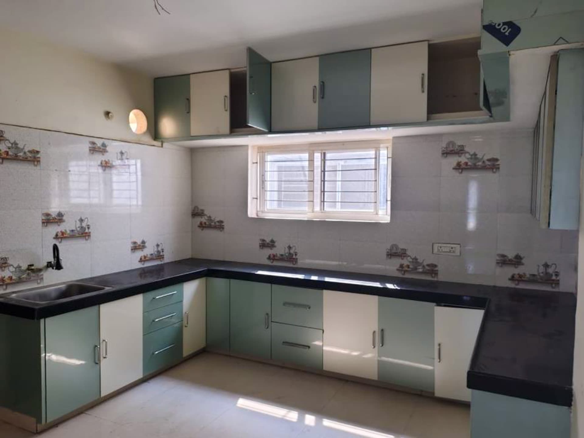 Property Photos 10