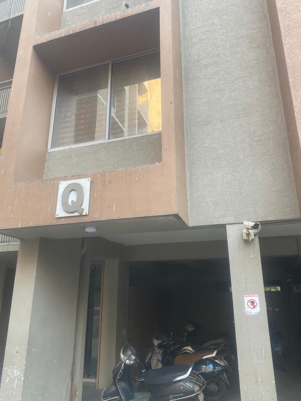 Property Photos 4