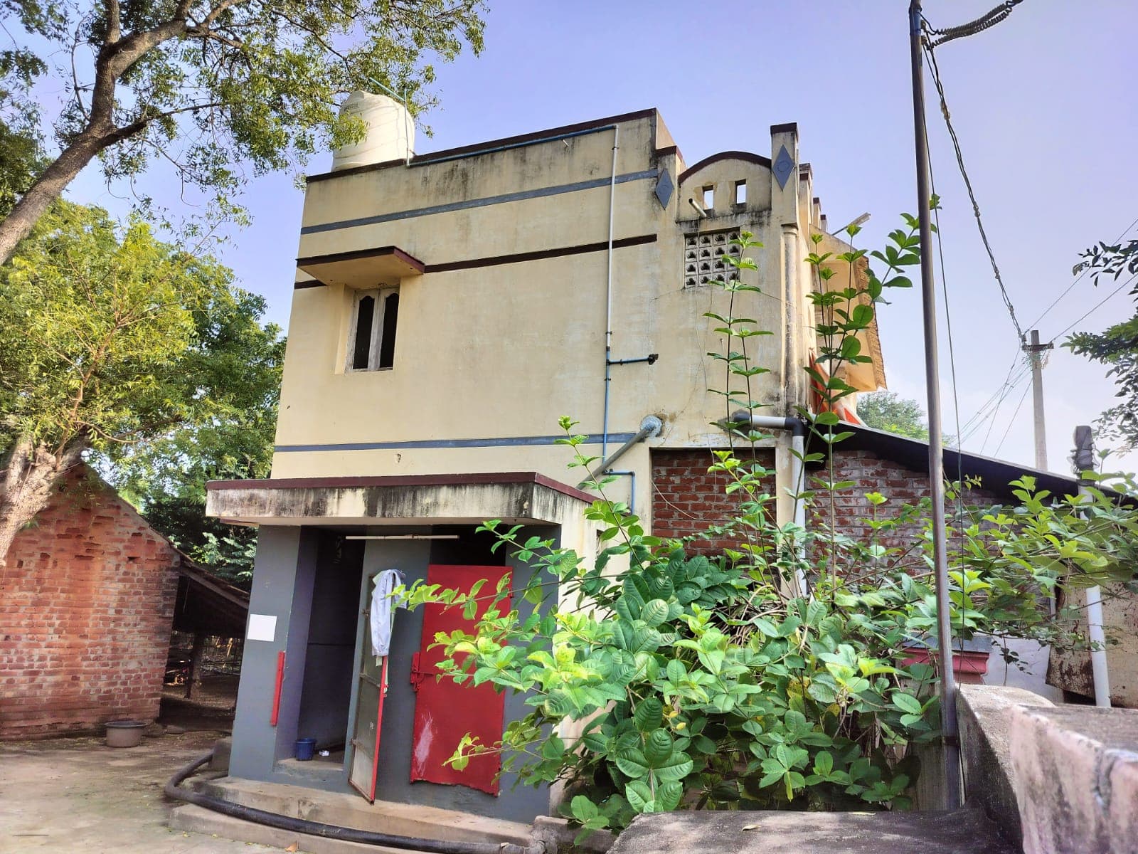 Property Photos 1