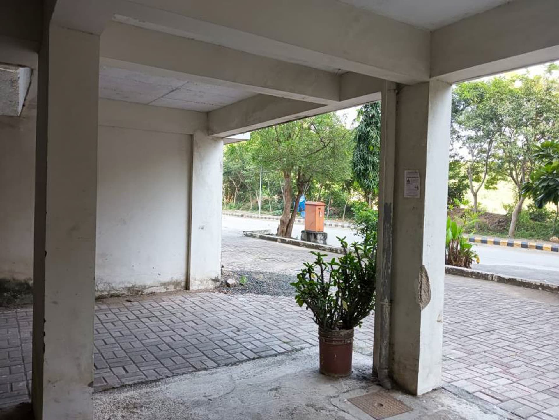 Property Photos 11