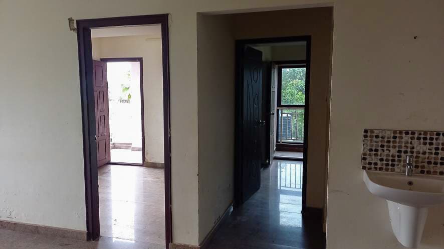 Property Photos 6