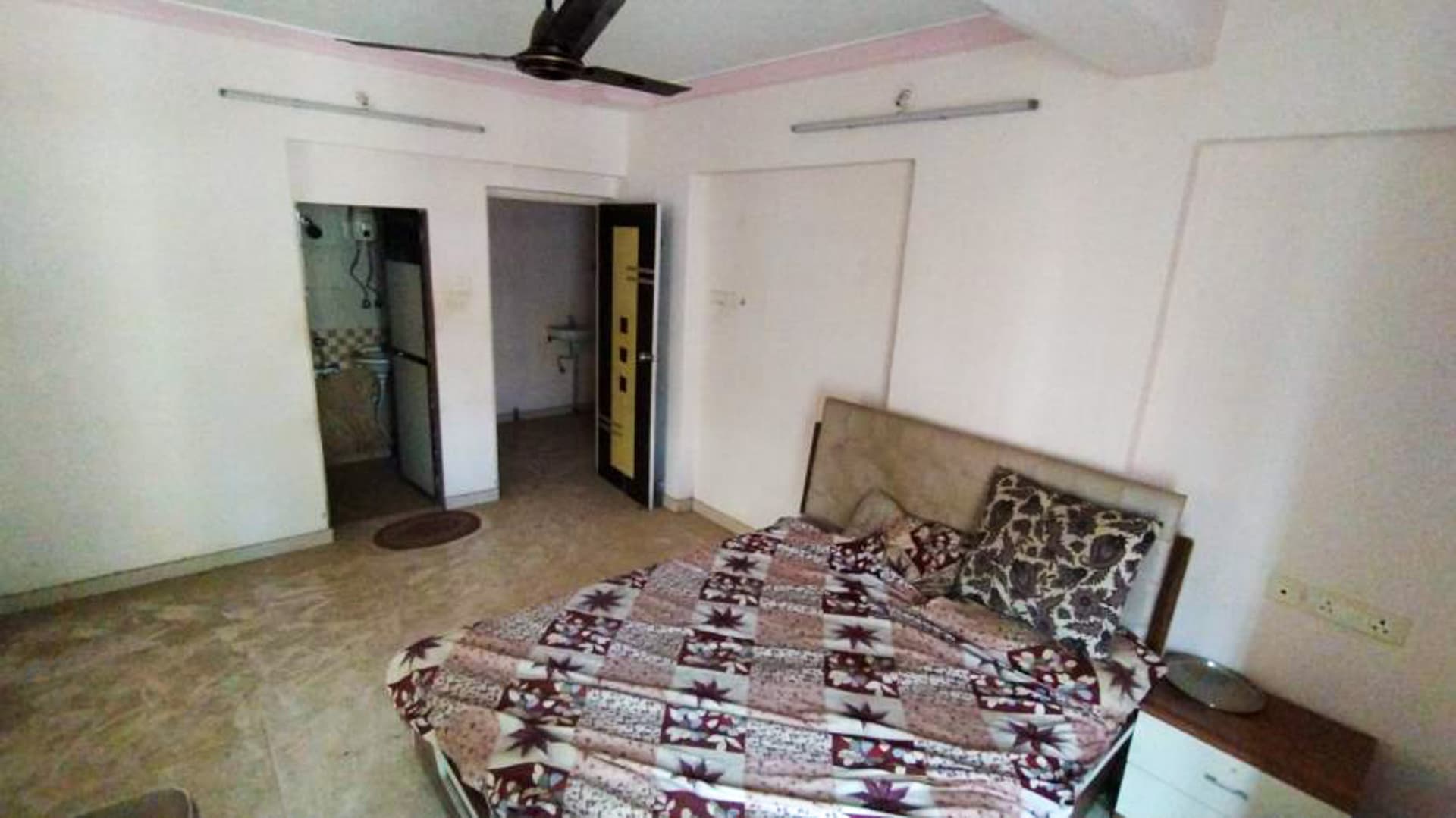 Property Photos 27