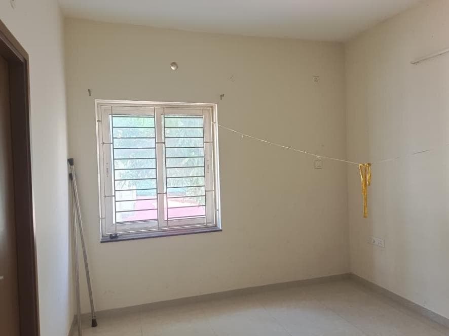 Property Photos 18