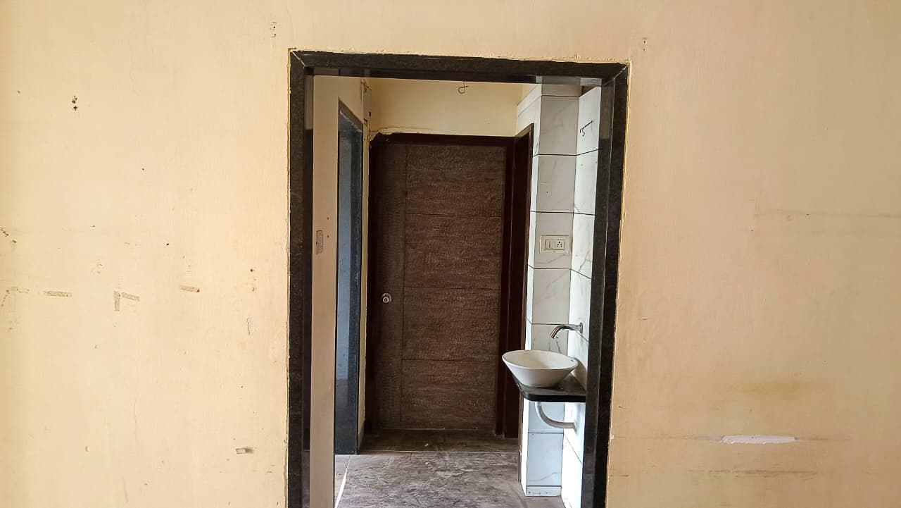 Property Photos 8