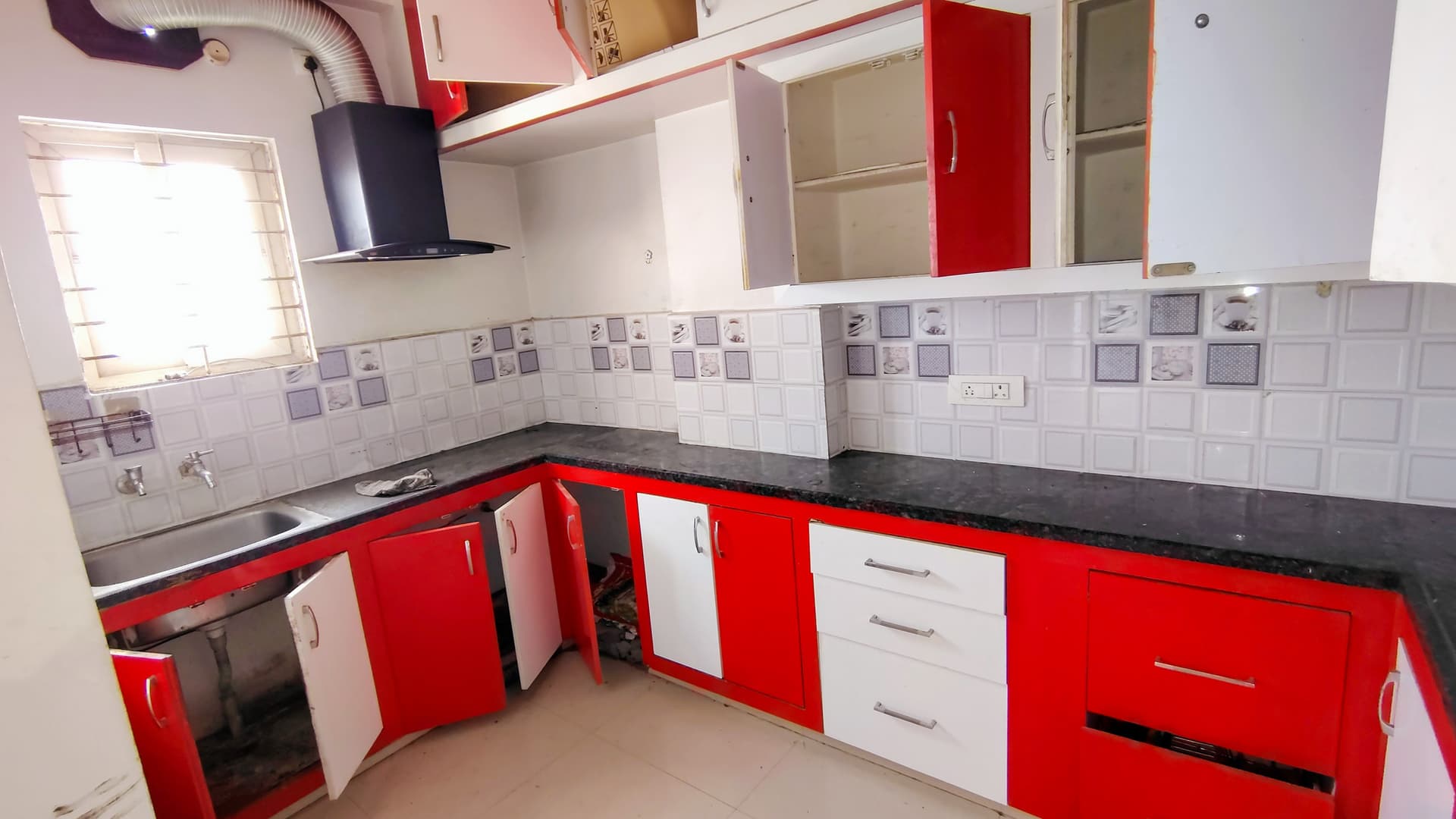 Property Photos 11
