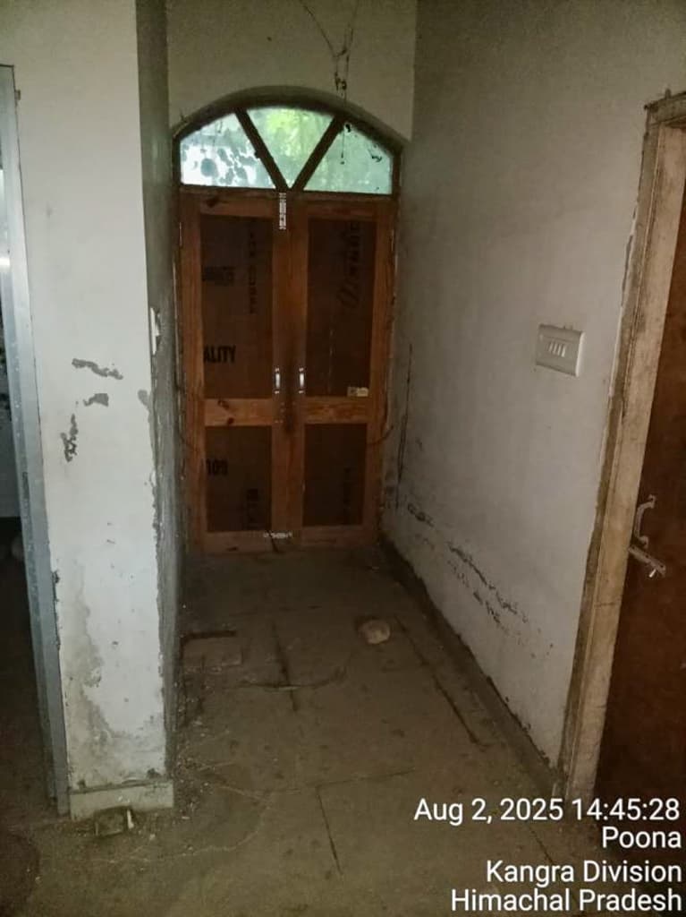 Property Photos 9