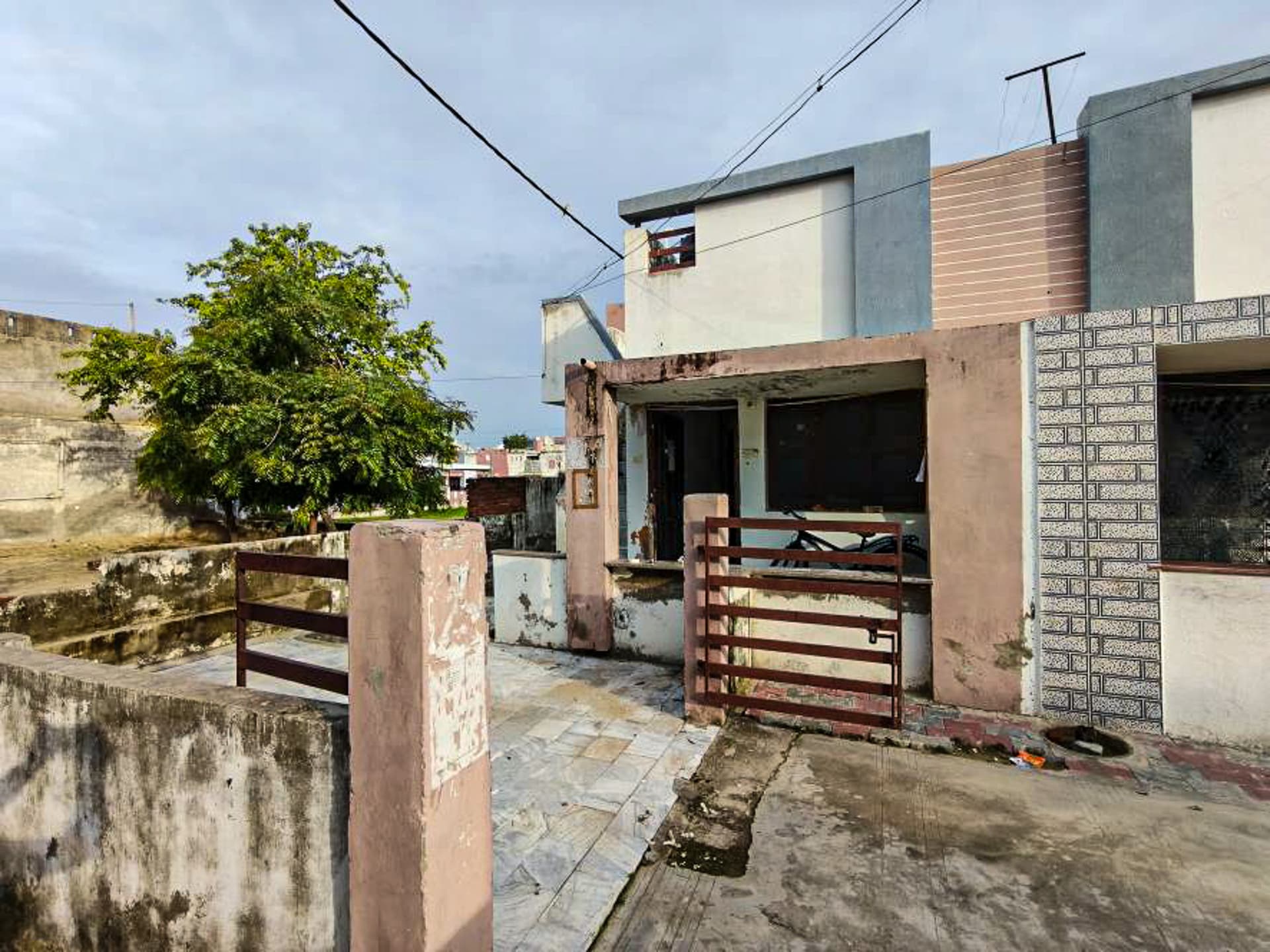 Property Photos 7