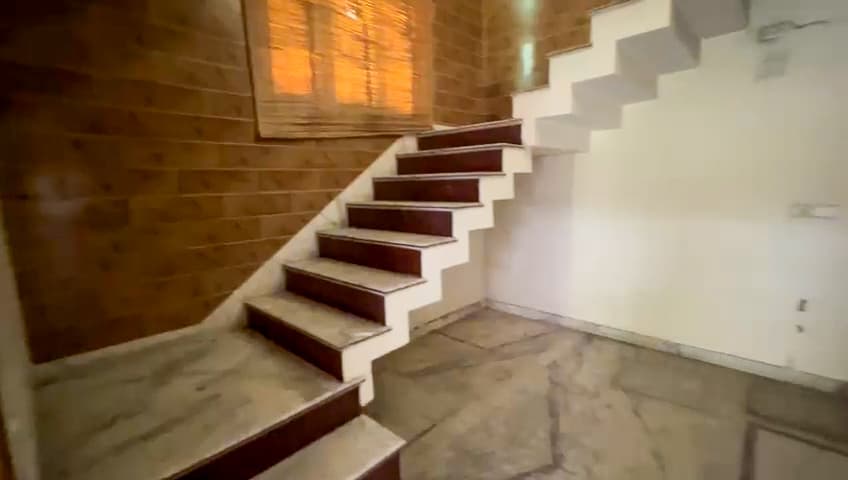 Property Photos 23