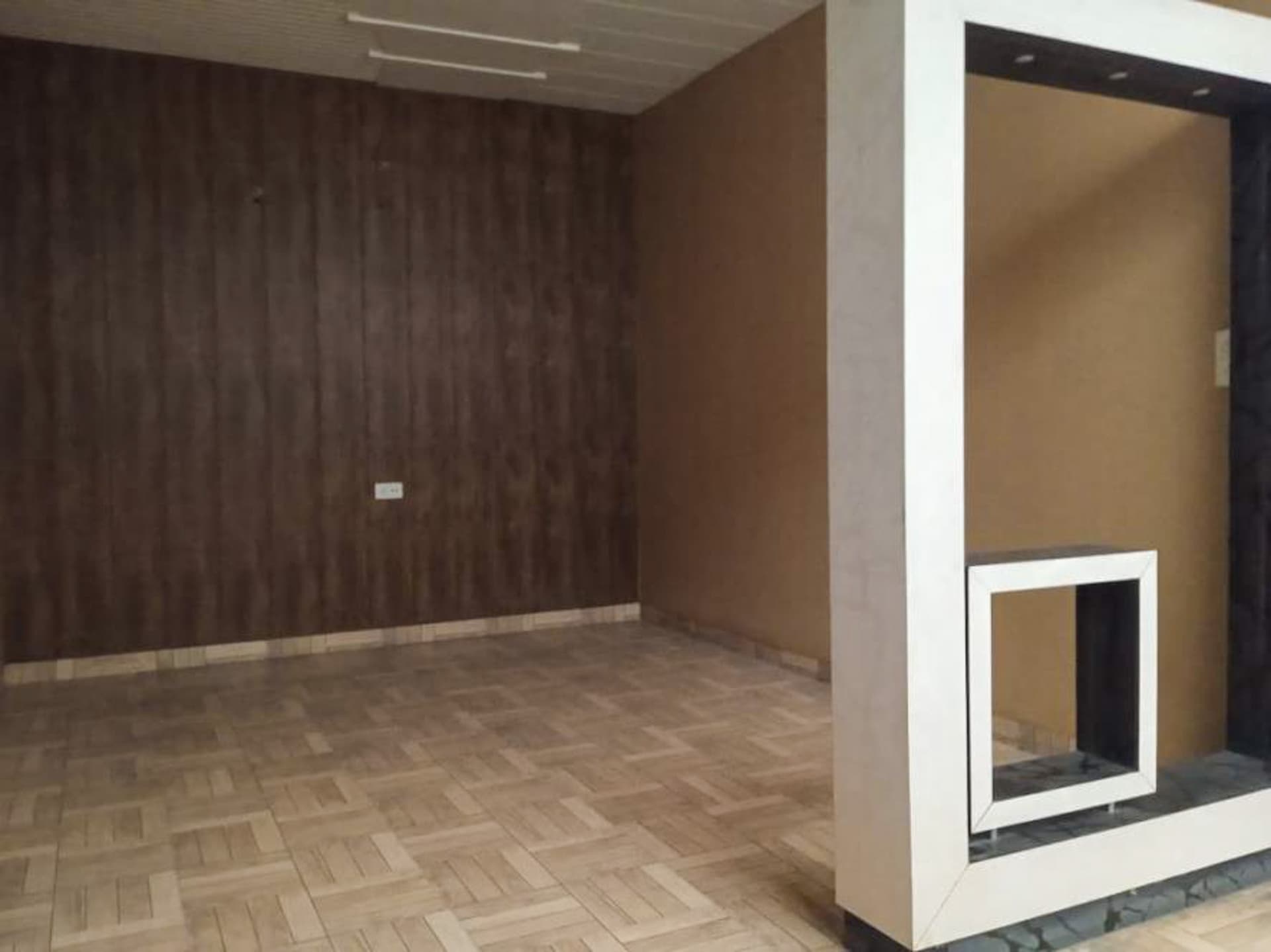 Property Photos 4