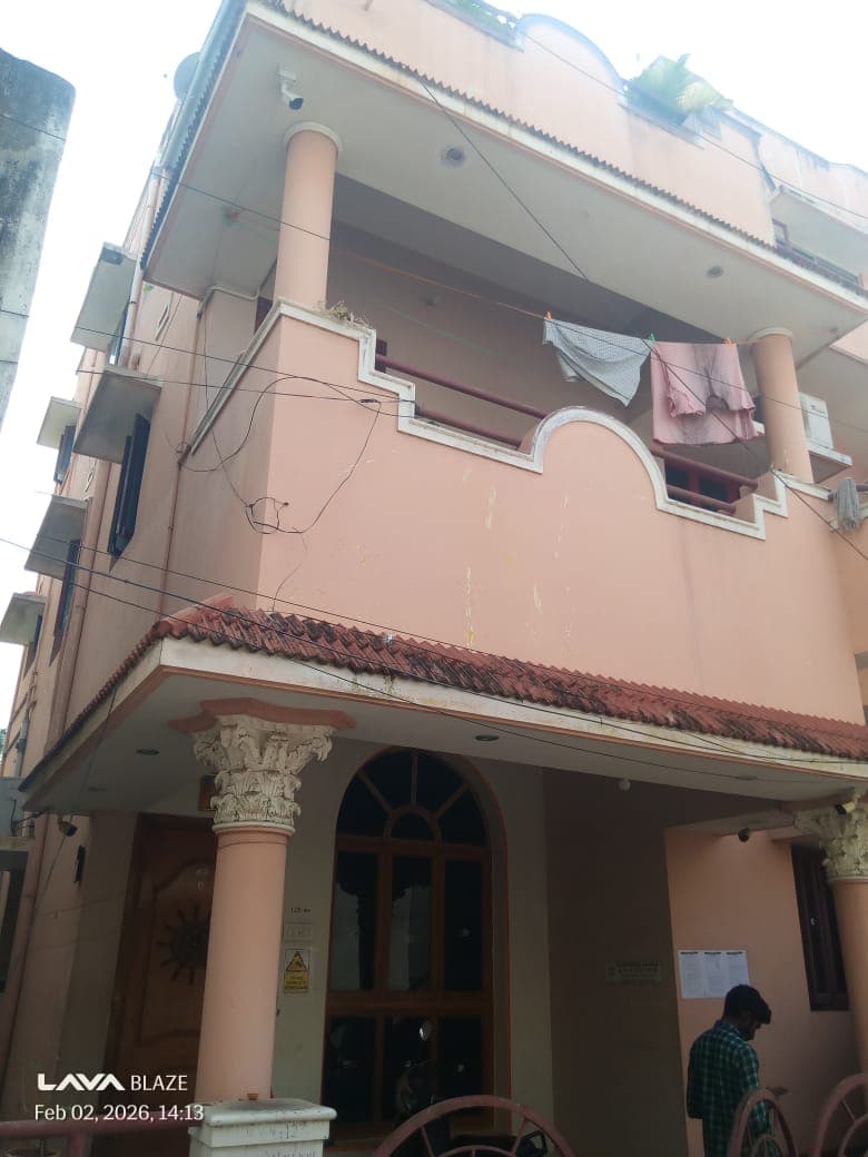 Property Photos 4
