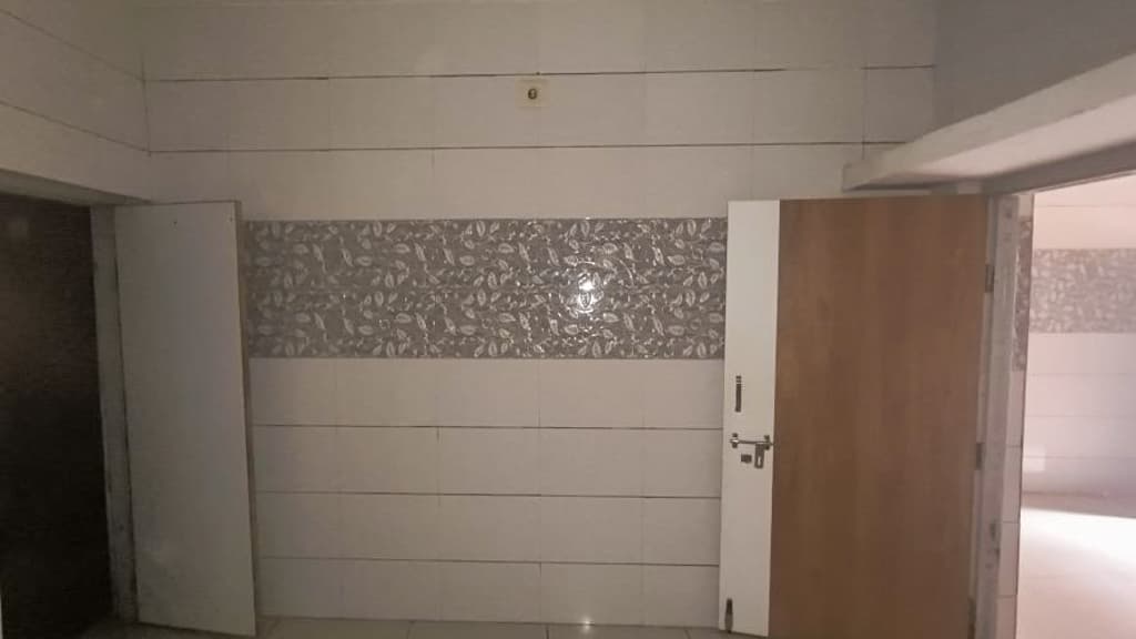 Property Photos 18