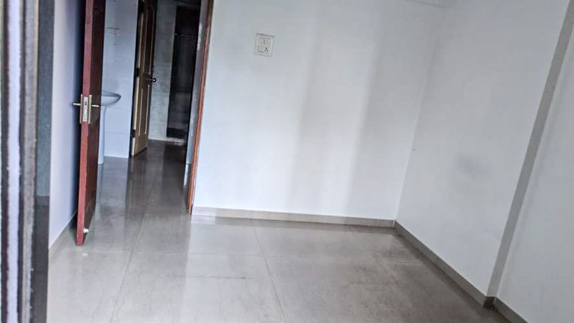 Property Photos 16