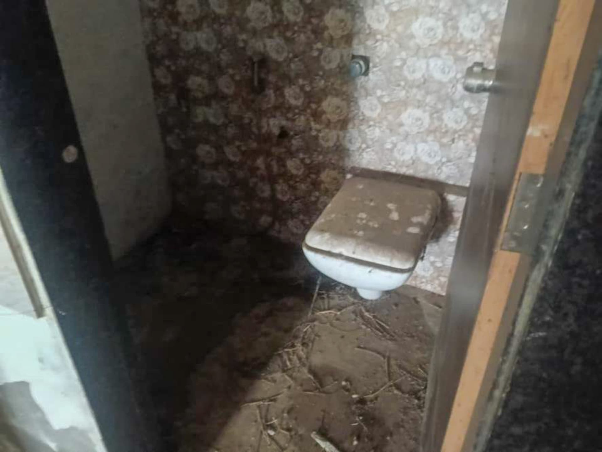 Property Photos 9