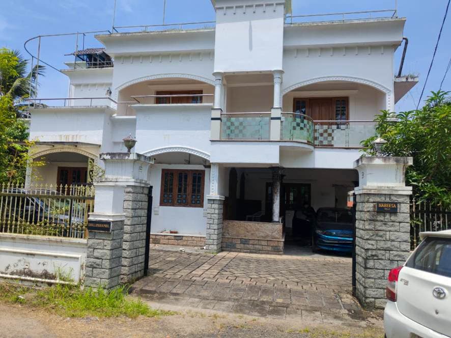 Property Photos 1