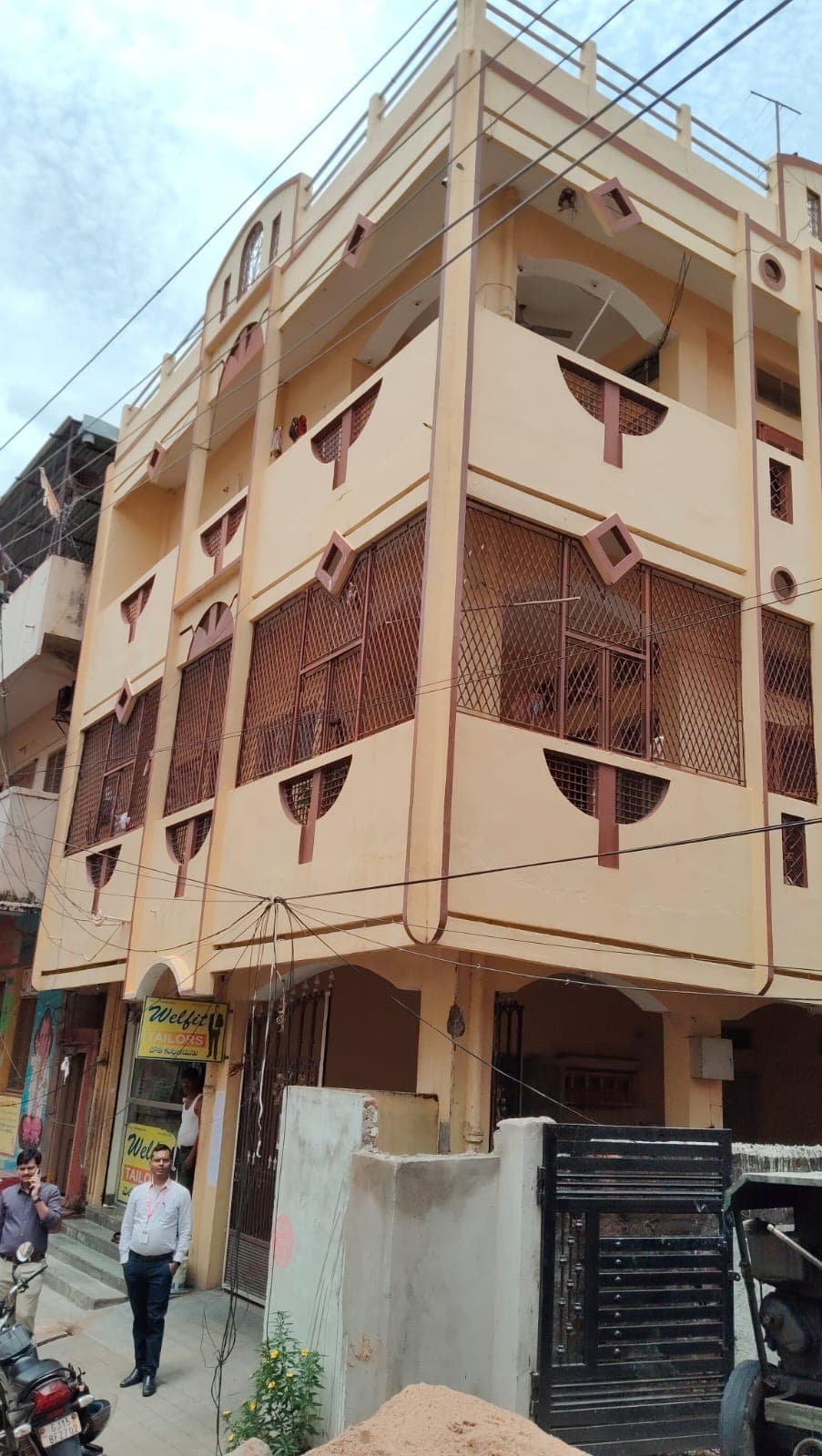 Property Photos 1