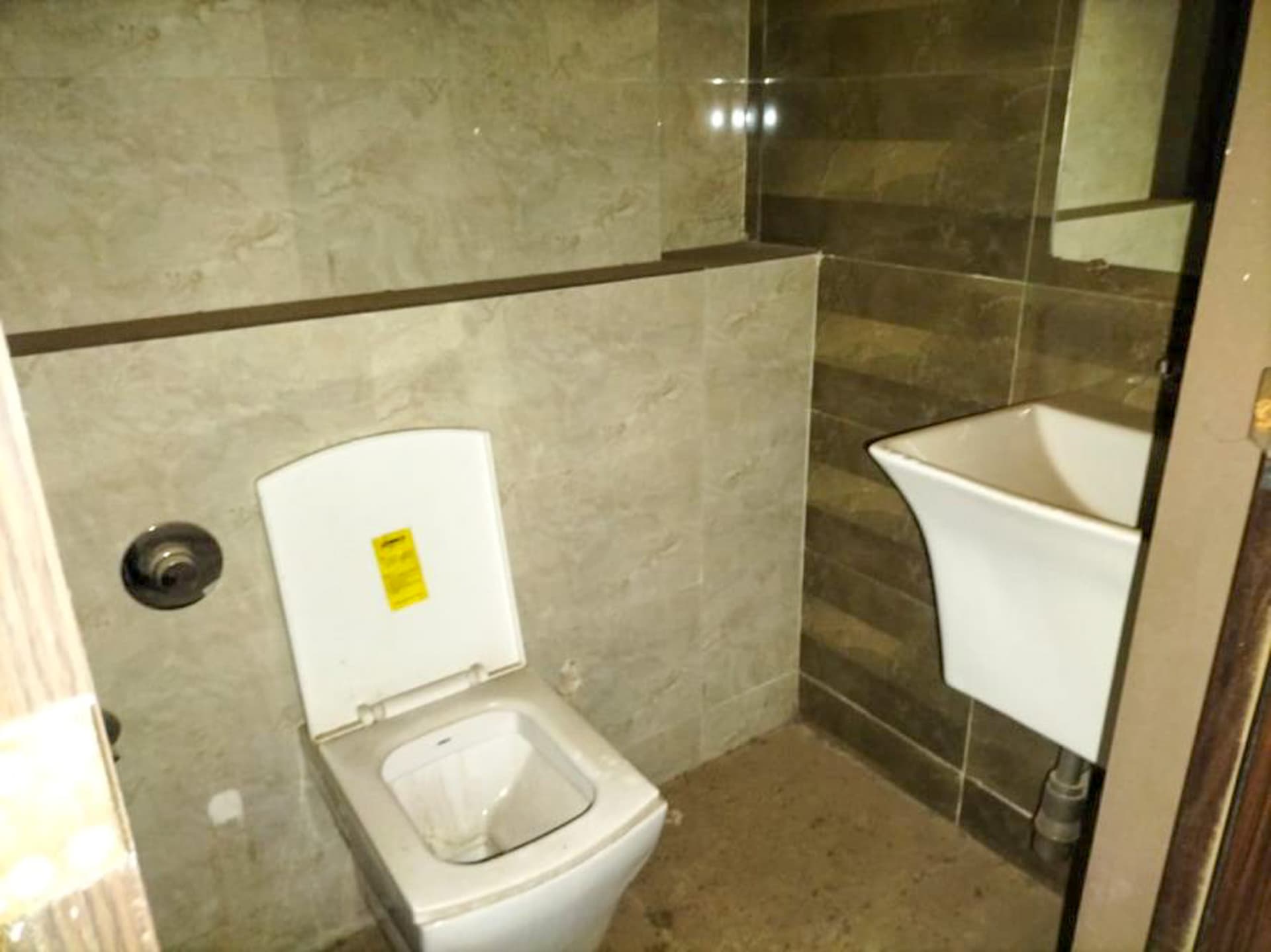Property Photos 12