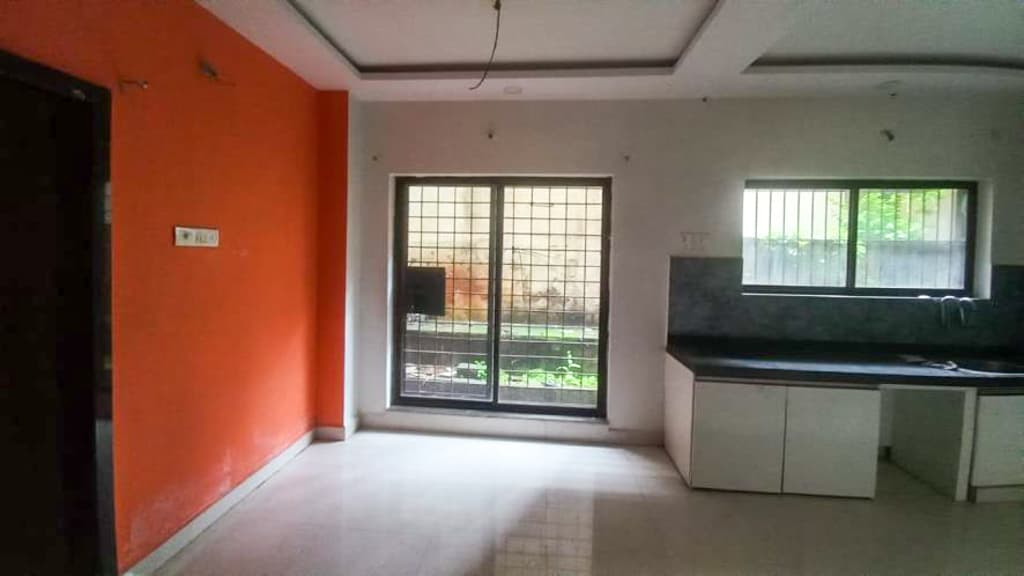 Property Photos 26