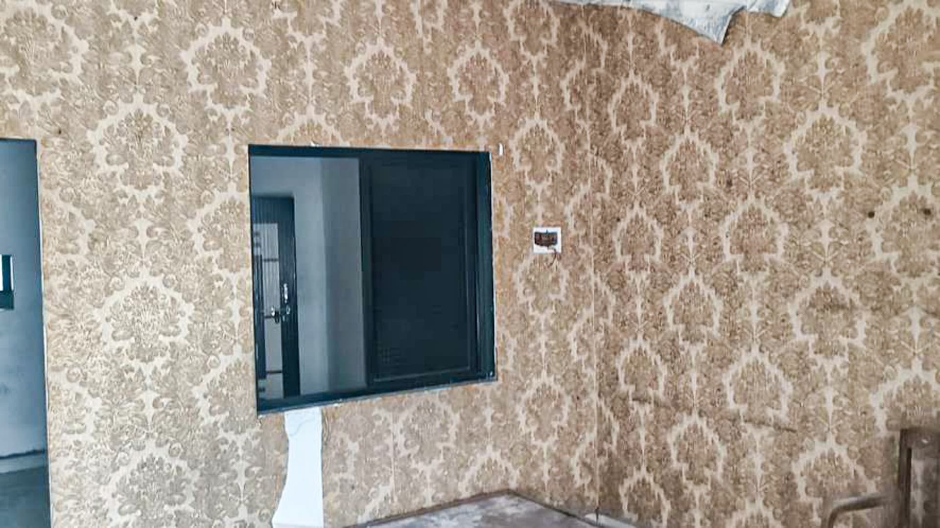 Property Photos 5
