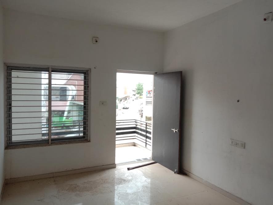 Property Photos 21